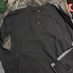 Long sleeved high neck tee shirt